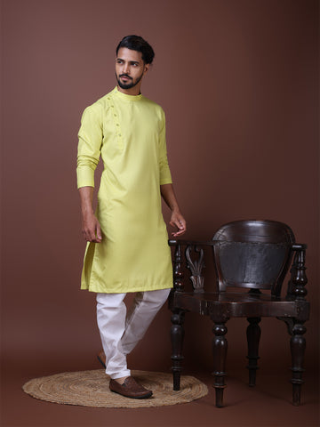Men Mandarin Collar Straight Kurta With Pyjama Set .