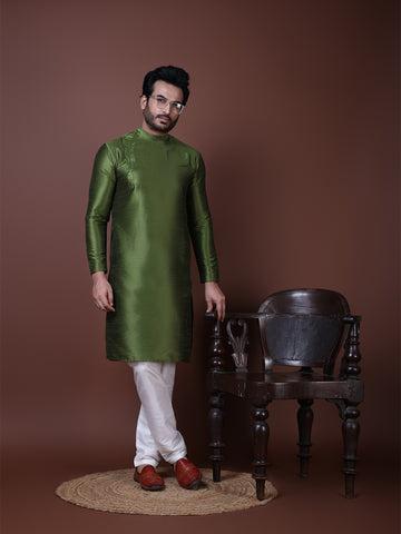 Men Solid Festive Straight Kurta With Pyjama Set