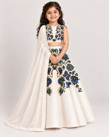 Girls' Off-White Art Silk Lehenga Set – Printed