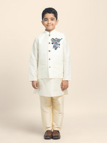 Boys White Printed Kurta & Pyjama Set With Nehru Jacket